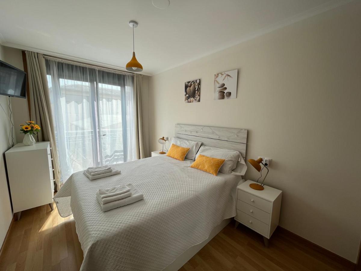 Costa Marina Fabuloso Apartamento En La Costa O Vicedo Luaran gambar